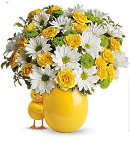 Peep. An arrangement by Avenue Flowers and Gifts.