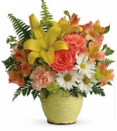 Earth Speckle. An arrangement by Avenue Flowers and Gifts.