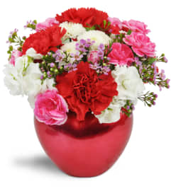 My Heart is Yours™. An arrangement by Avenue Flowers and Gifts.