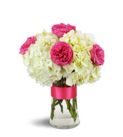 Summertime Chic™. An arrangement by Avenue Flowers and Gifts.