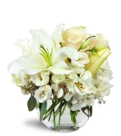 Halcyon Heart™. An arrangement by Avenue Flowers and Gifts.