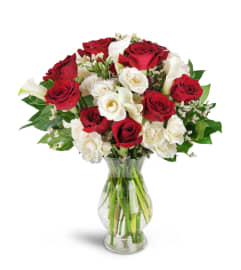 Love You Forever™ Bouquet. An arrangement by Avenue Flowers and Gifts.